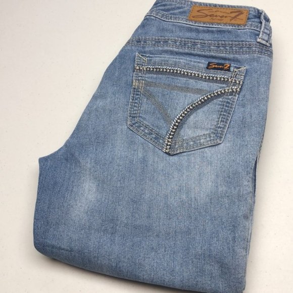 LIKE NEW SEVEN7 FACTORY DENIM CAPRIS 6/28x17 EMBROIDERED BACK POCKETS 🦋 - Picture 1 of 15